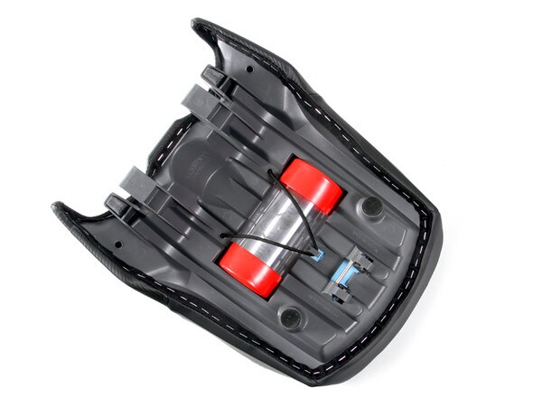 BMW - R1200RT (2005-13) - World Sport Performance Seat - Storage